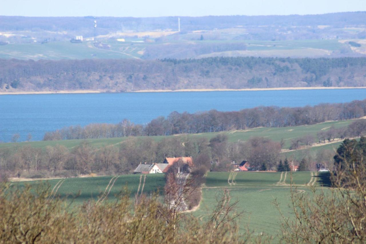 Ferienwohnung-Amsel-Kinderfreundliche-Unterkunft-In-Zentraler-Lage Bergen Auf Rugen Exterior photo